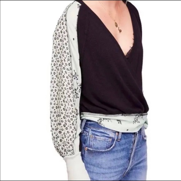 Free People Auxton Black Thermal Tie Waist Wrap V Neck Panel Sleeve Blouse - Picture 4 of 13